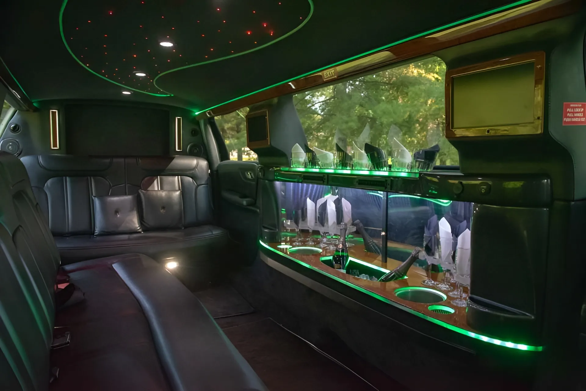 Black-Lincoln-MKT-Bachelor-Party-Limousine (1)