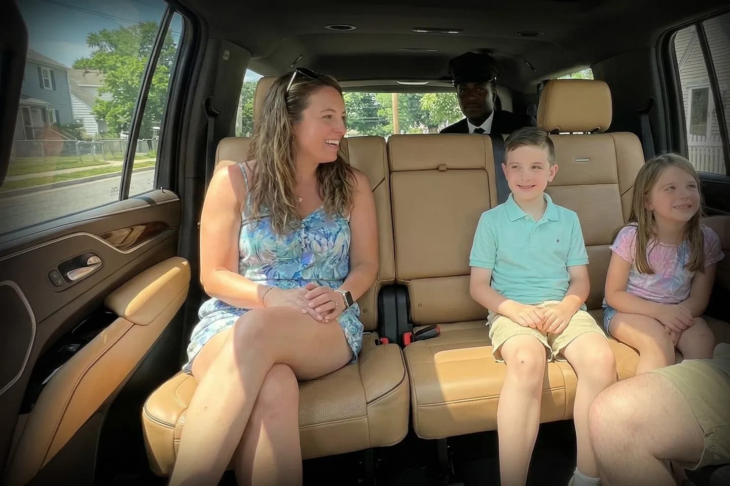 Luxury black car service in Long Island New York