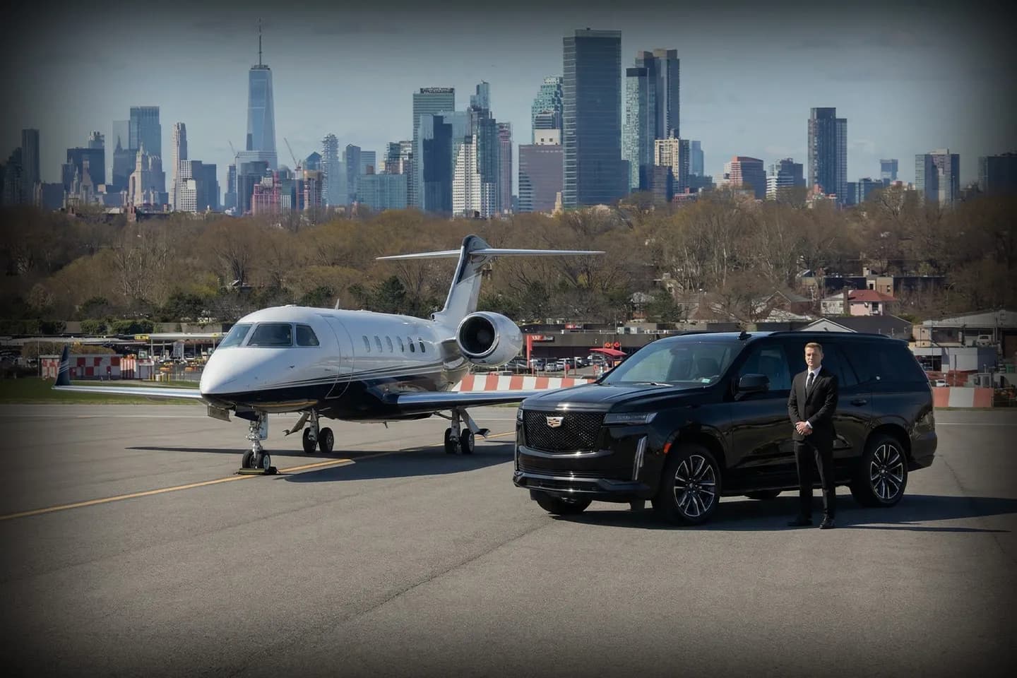 Airport Car Service in New York Private Airport Car Service NYC | On-Time Pickup