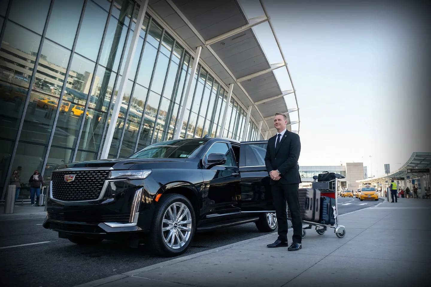 How to Choose the Right Chauffeur Airport Service in NYC? How to Choose the Right Chauffeur Airport Service in NYC?