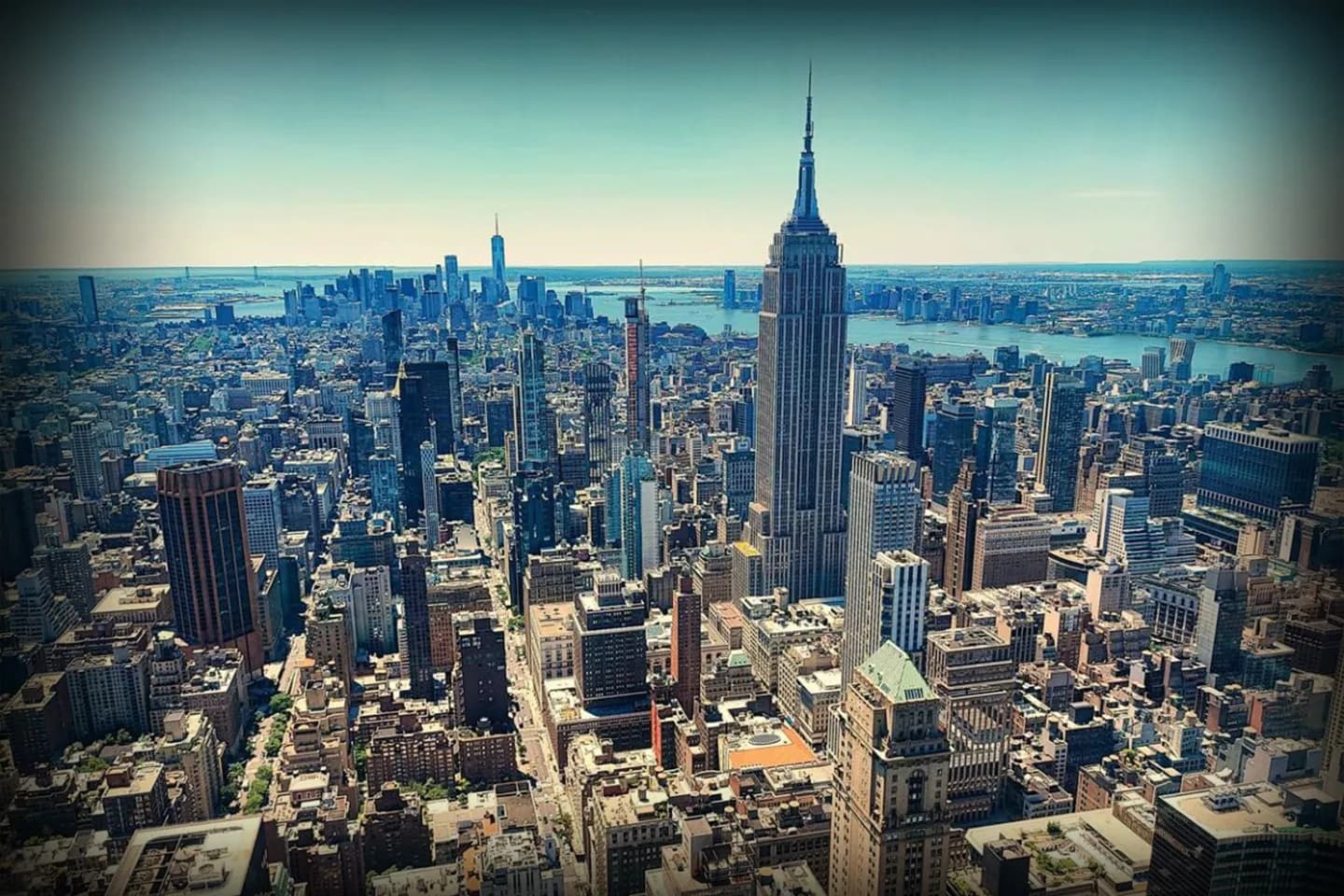 Car Service in Manhattan, NY Premium vehicle for Manhattan car service transportation