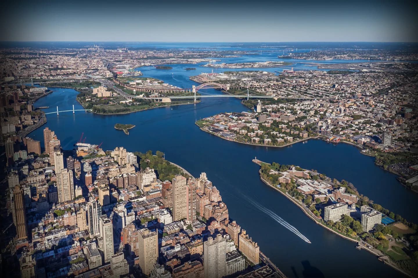 Chauffeur Service in Long Island, NY Airport transfer vehicle for Long Island chauffeur service