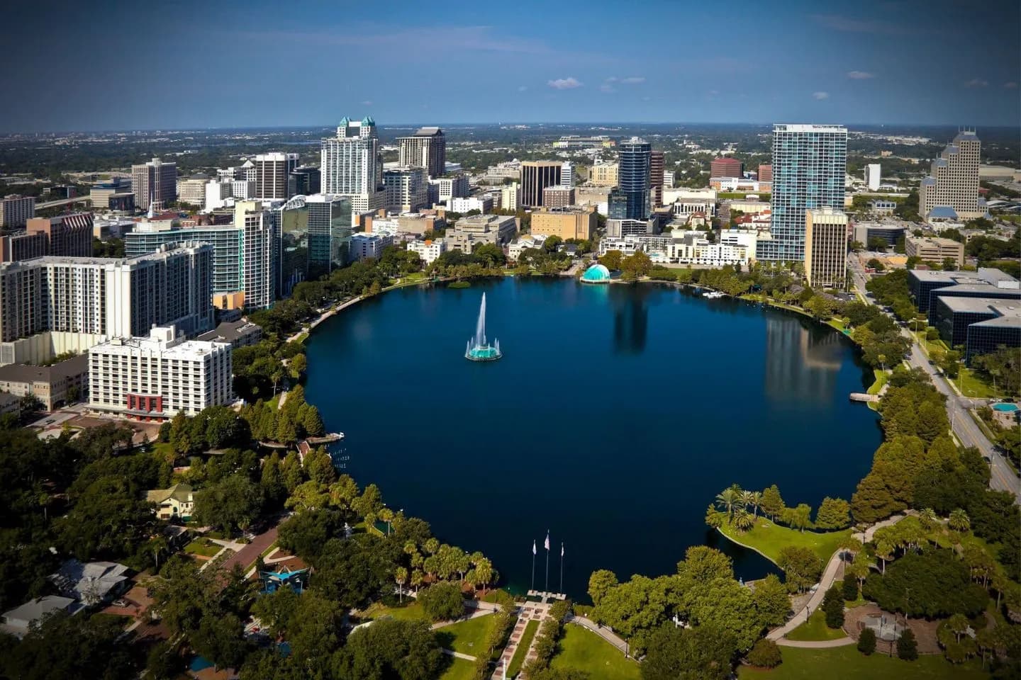 Car Service in Orange, FL Luxury SUV airport transfer and private chauffeur service in Orange, FL.
