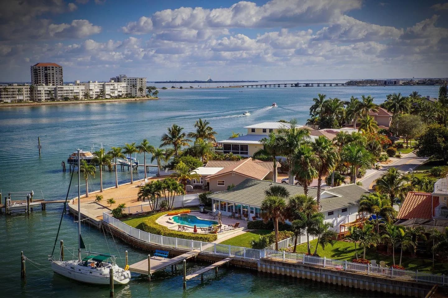 Car Service in Seminole, FL Reliable Car Service in Seminole, FL for comfortable and stress-free travel.