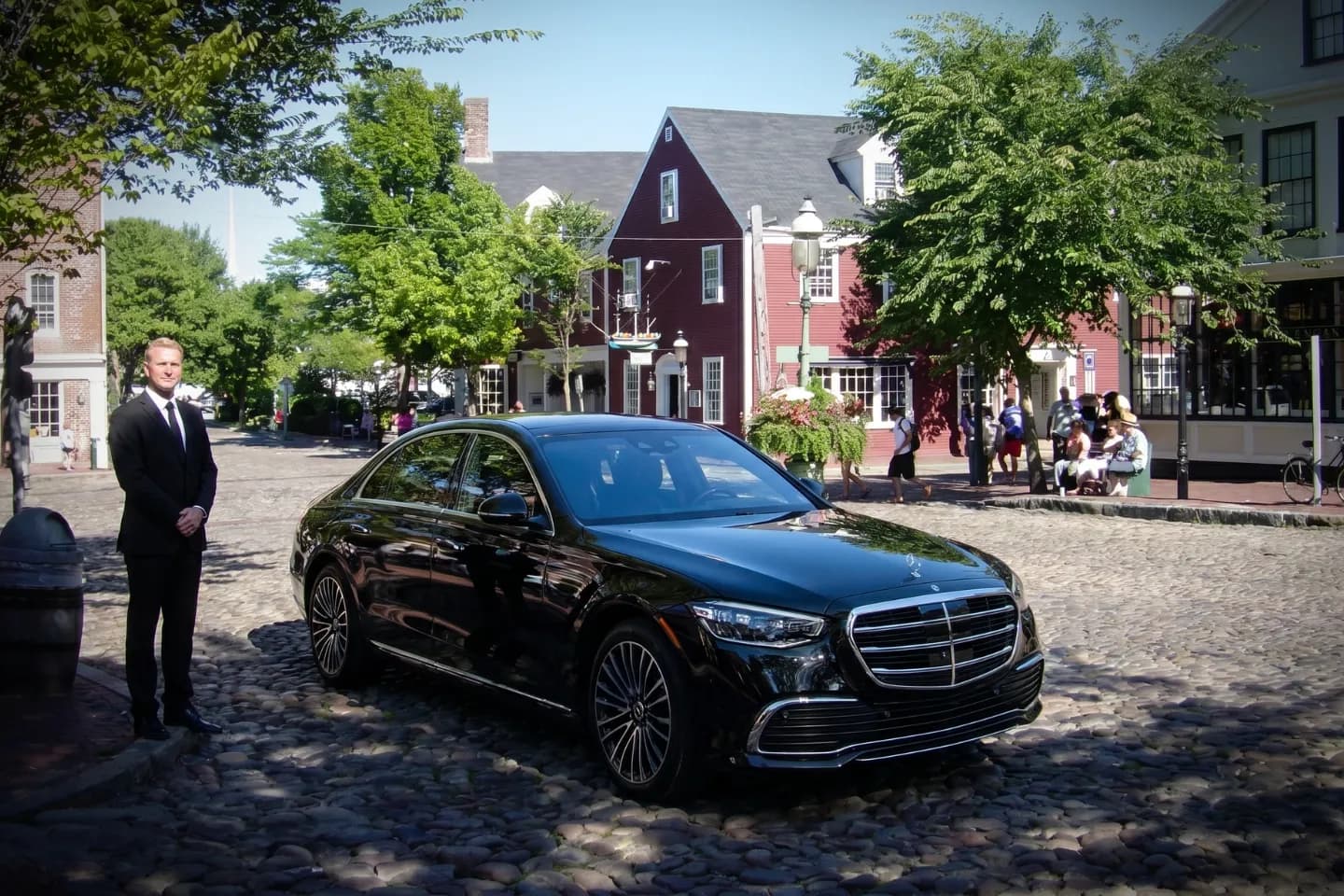 Car Service in Nantucket, MA Car Service in Nantucket, MA with luxury black sedan.