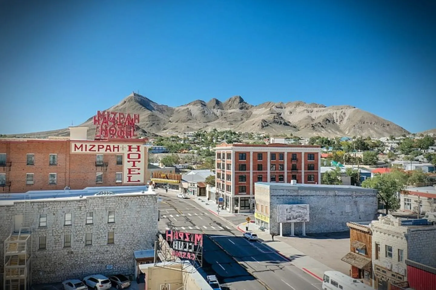 Car Service in Nye, NV Luxury chauffeur car service in Nye, NV