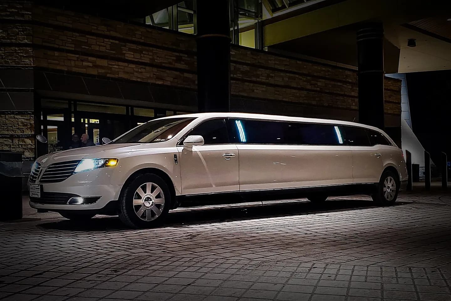 Where to Find the Best Limo Service in NYC_ Where to Find the Best Limo Service in NYC_