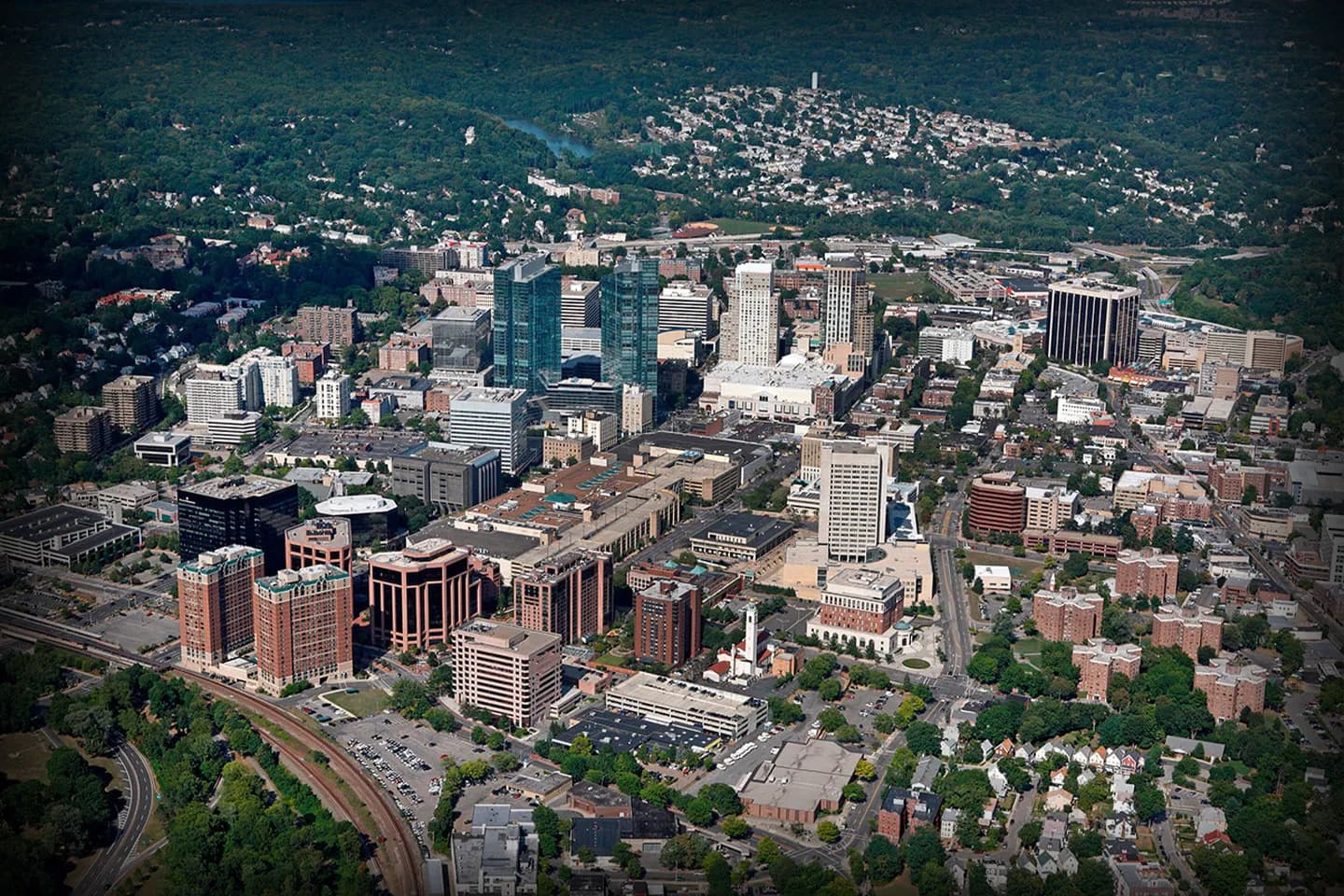 Westchester, NY Chauffeur Service Westchester Airport Chauffeur Service | On-Time Pickup