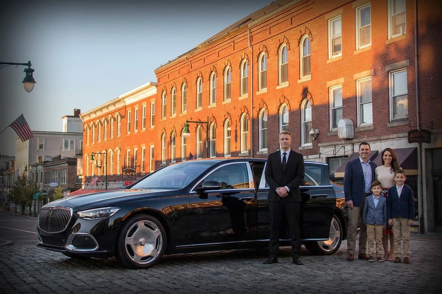 Rockland, NY Chauffeur Service Rockland NY chauffeur service providing airport transfer with luxury black car