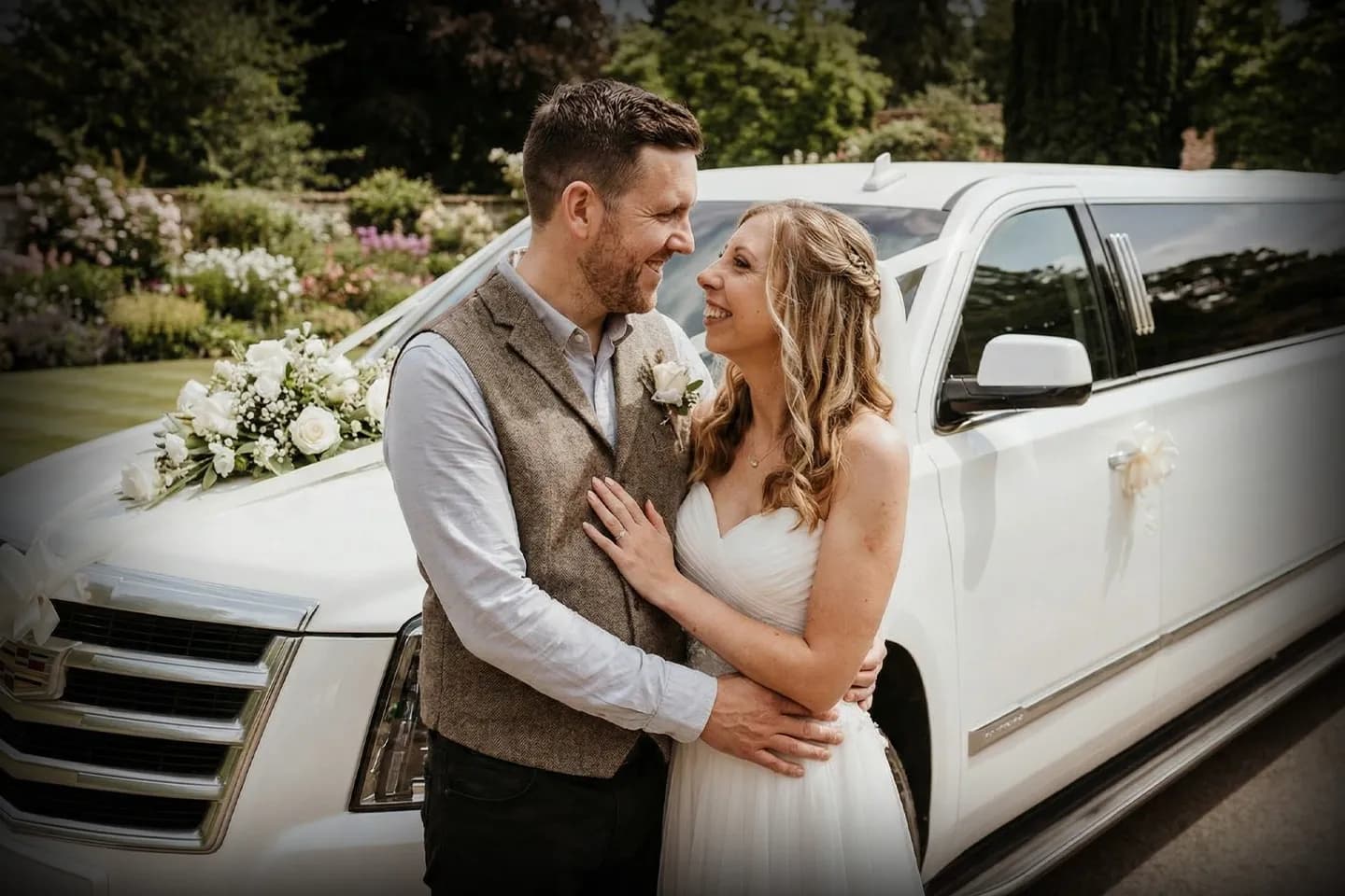 wedding limo service Elegant stretch limousine for weddings with chauffeur service