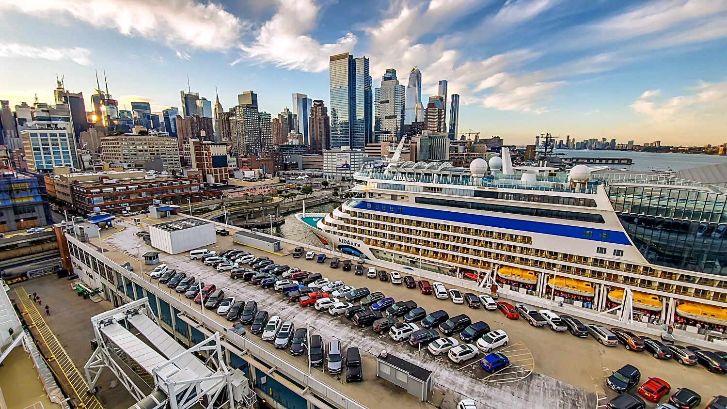 Car Service to Manhattan Cruise Terminal 